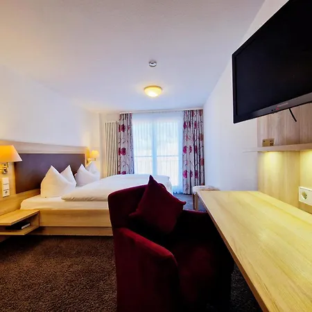 Blume Hausach I Hotel&Restaurant-2